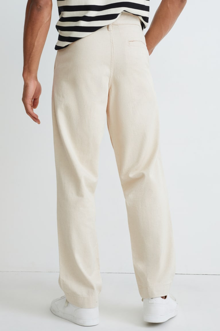 C&A Chinos Relaxed Fit Cradle To Cradle Certified® Gold Miesten Suorat Housut Creme | 62TCUXRMV